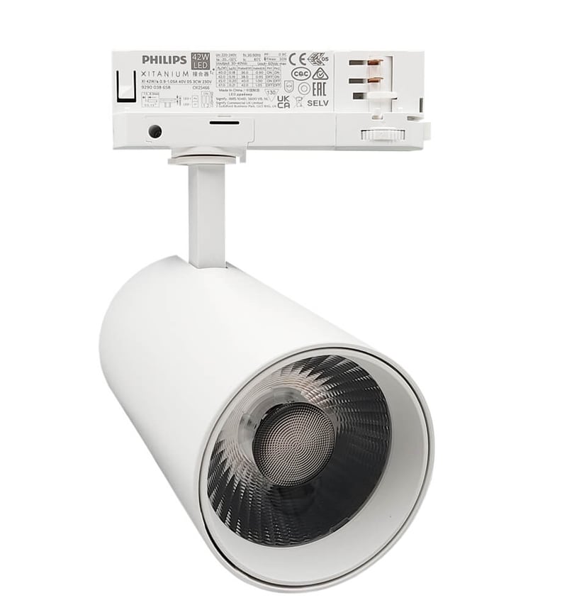 Projecteur sur Rail LED NEW MAYA Triphasé | Driver Philips Xitanium | 3CCT & Puissance Sélectionnable (34W-40W) / UGR13 - Image 1